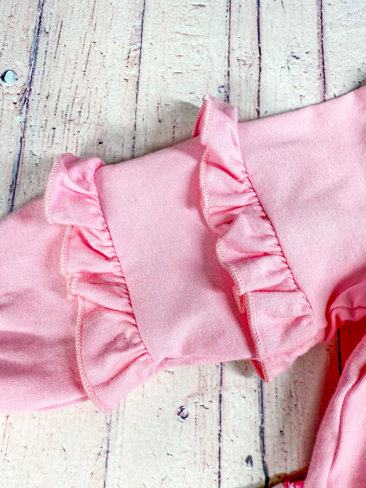 close up of the ruffles on the sleeve