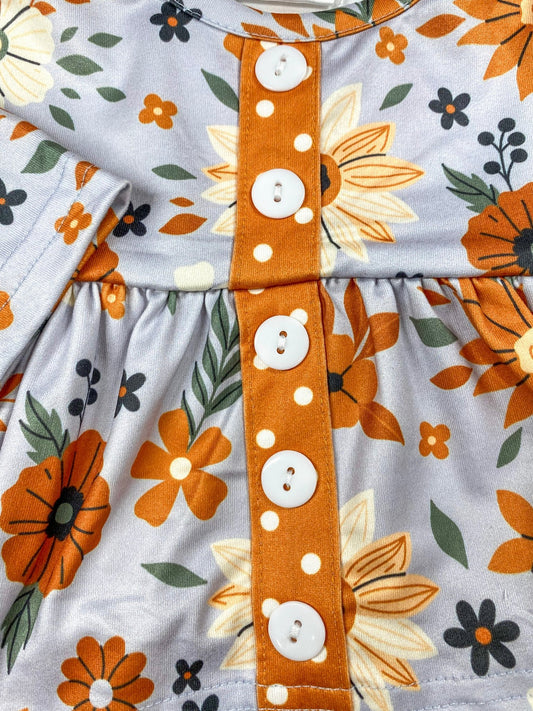 close up photo of the buttons - Alternative view