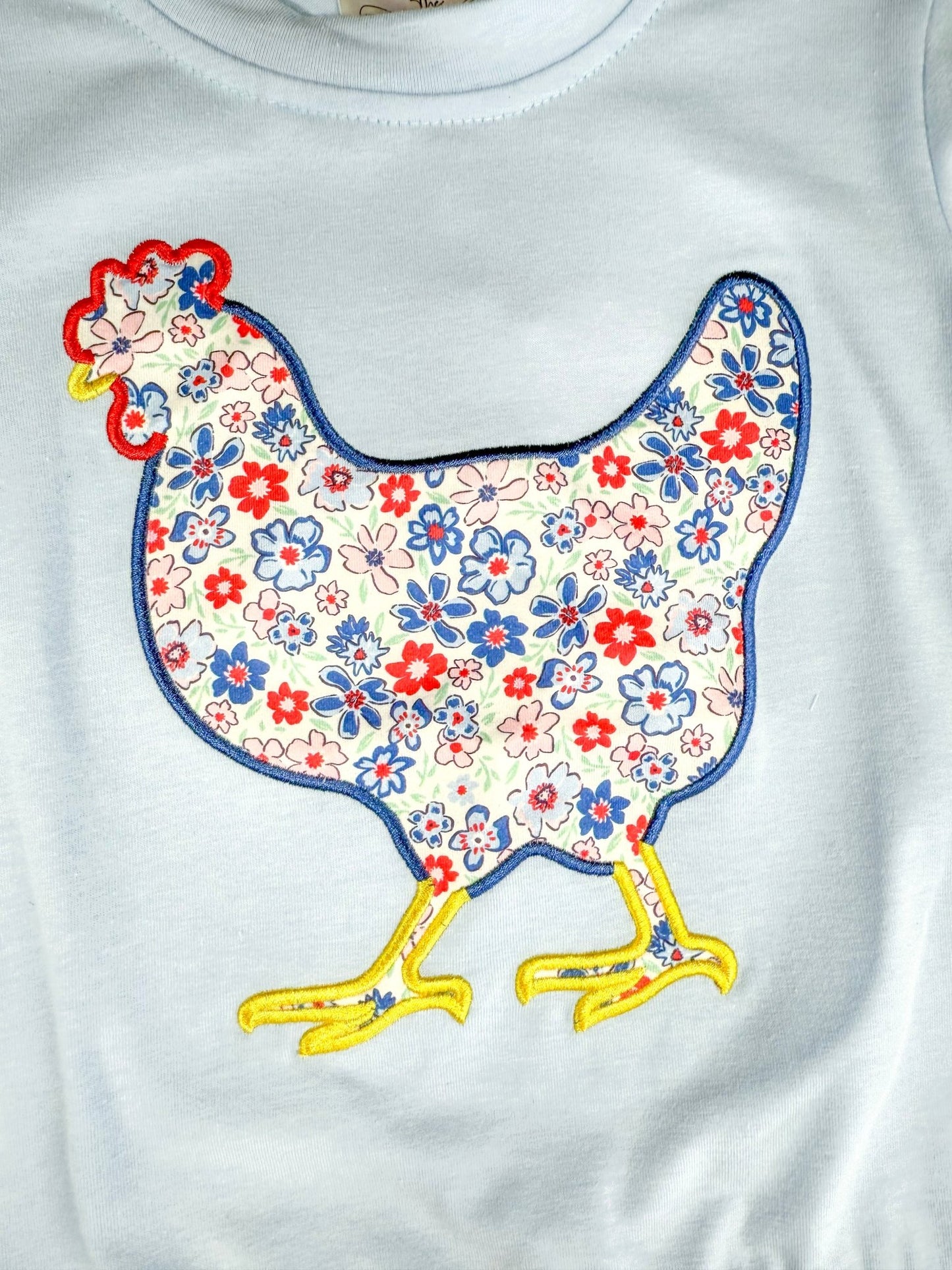 close up of the chicken applique