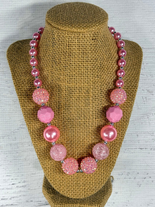 Pink rhinestone bead necklace with mixed bead sizes - Alternative view