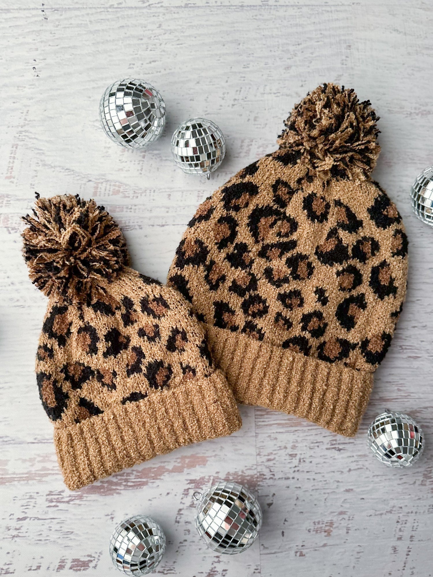 mom and me hats  on decorative background