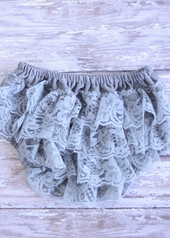 Bloomers de encaje para bebé