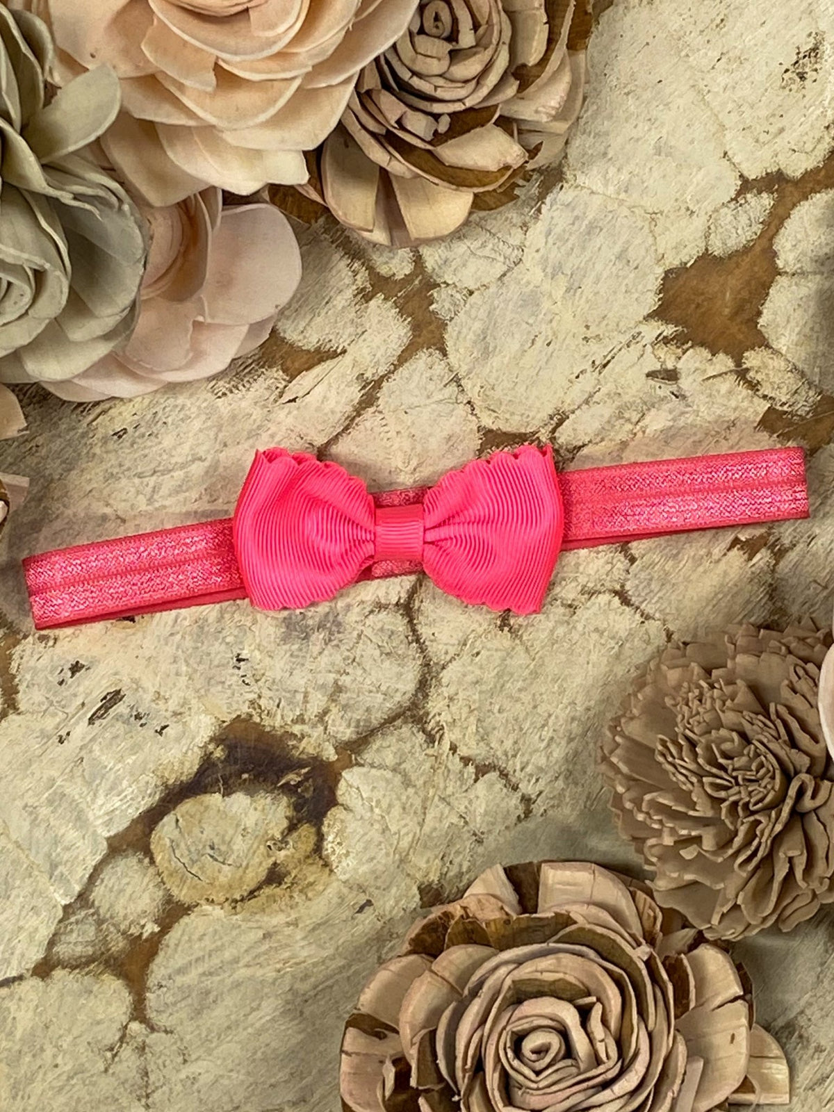 2.5 inch neon pink bitty scalloped bow headband