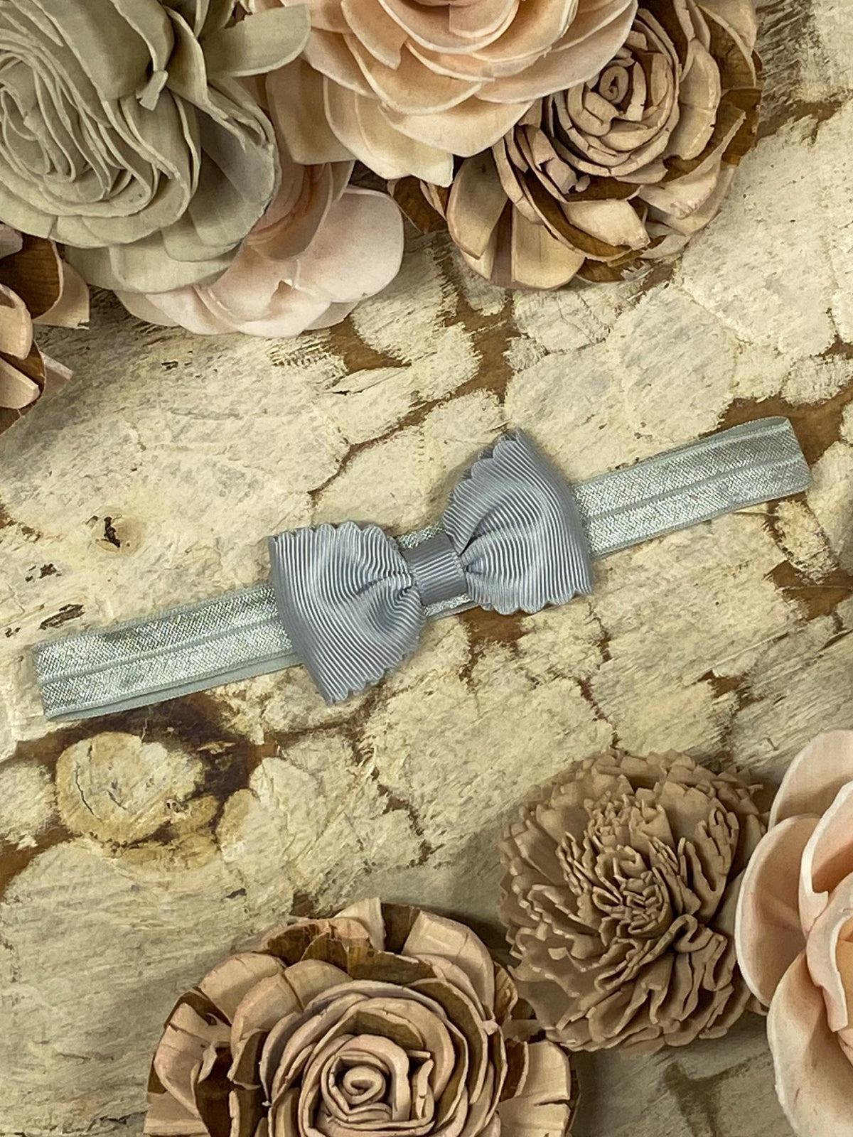 2.5 inch silver bitty scalloped bow headband