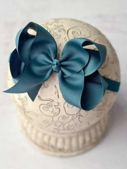 4.5 inch hunter green grosgrain hair bow on satin headband