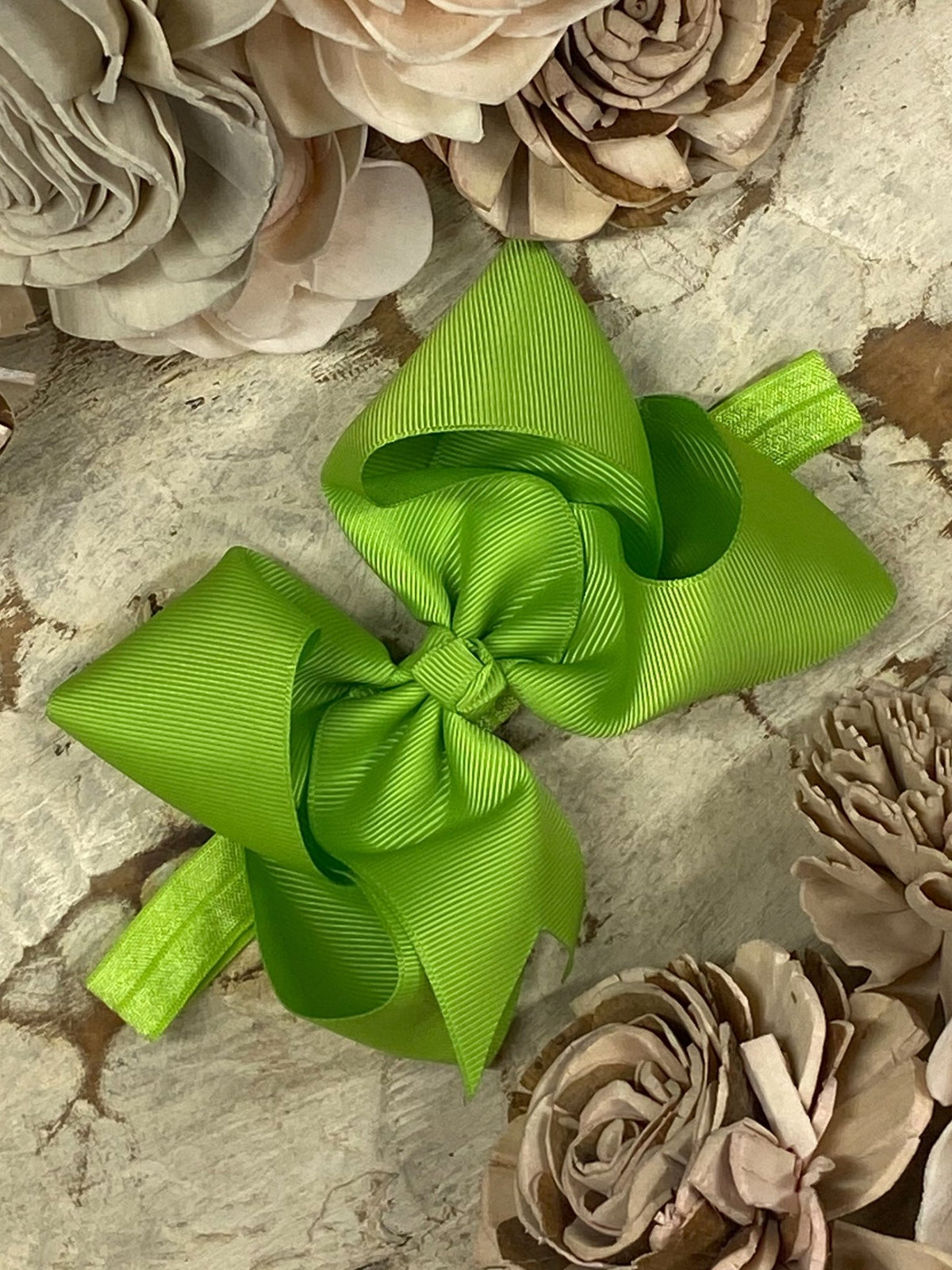 4.5 inch lime green grosgrain hair bow on satin headband