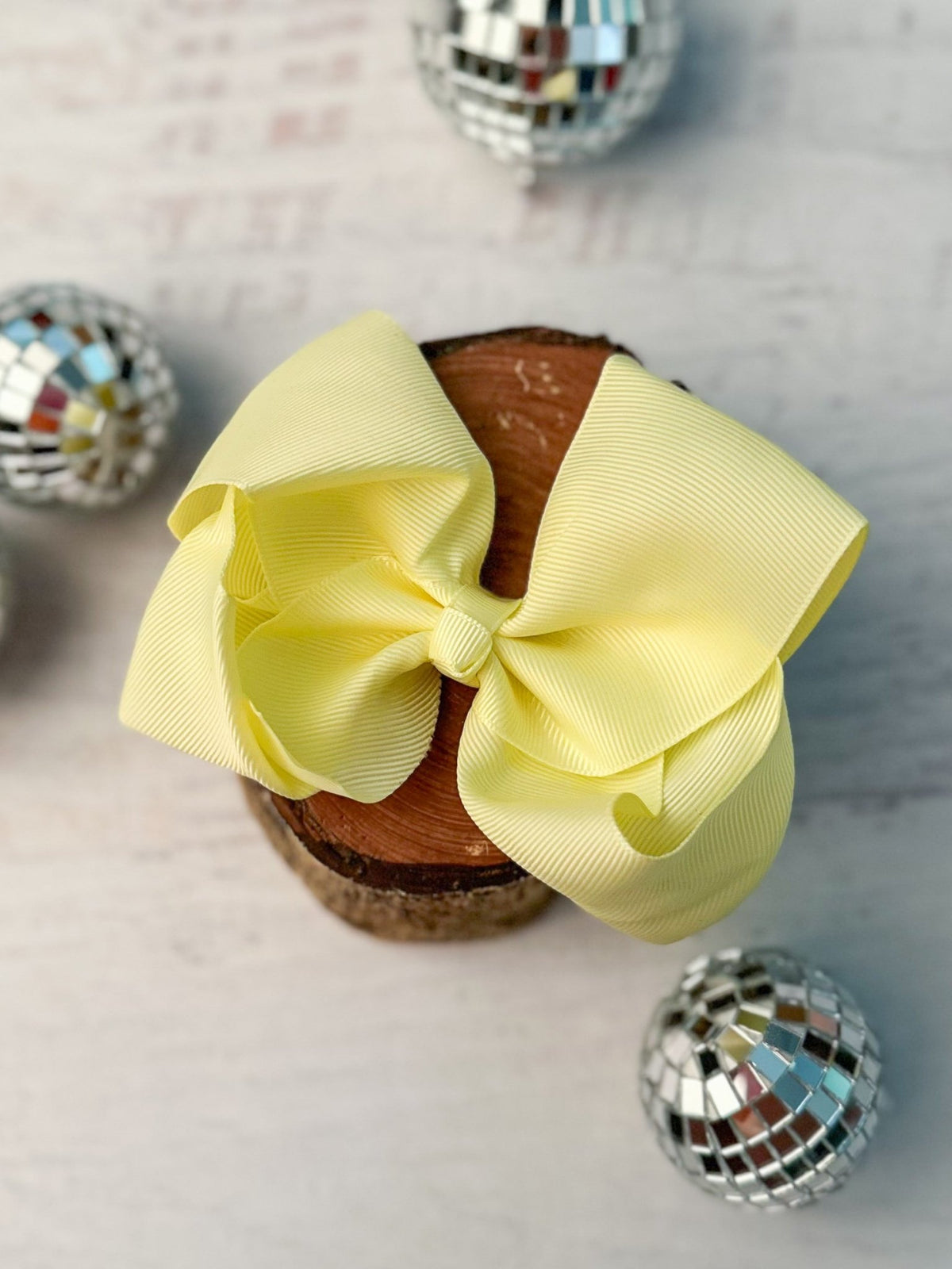 4.5 inch light yellow classic grosgrain hair bow