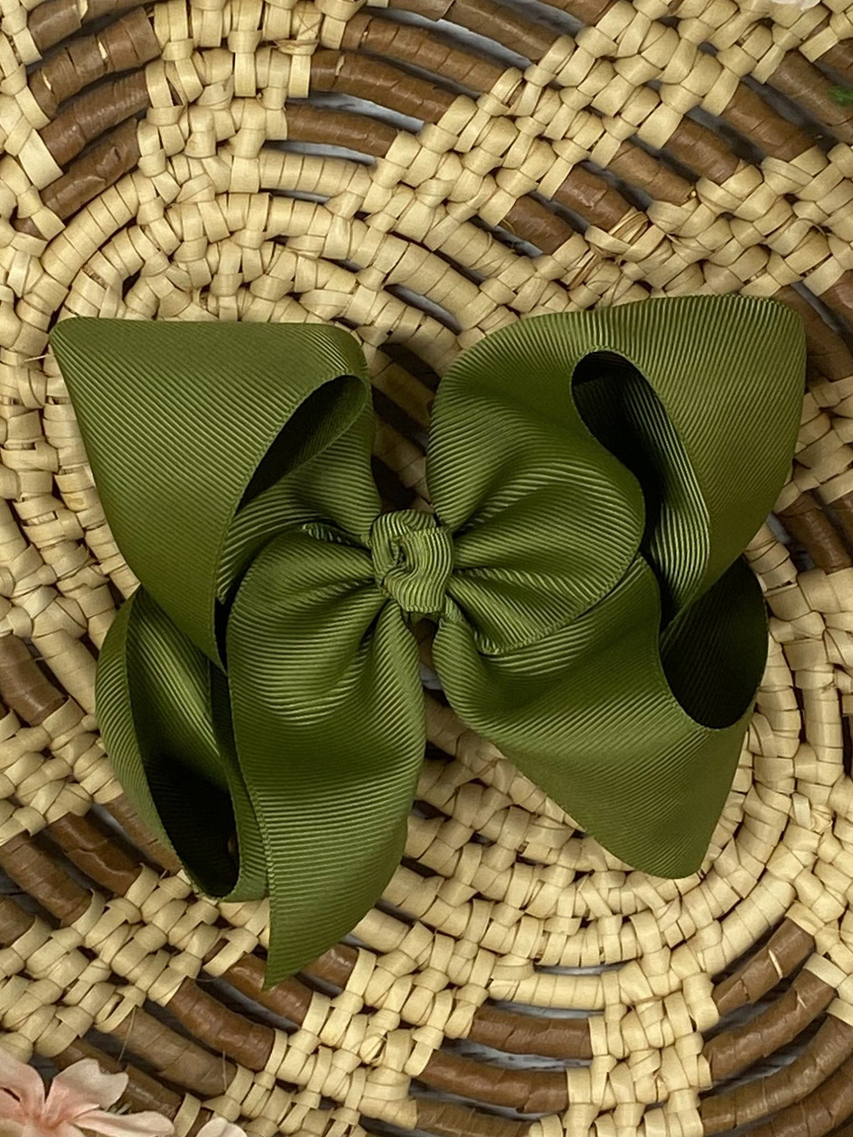 4.5 inch olive classic grosgrain hair bow
