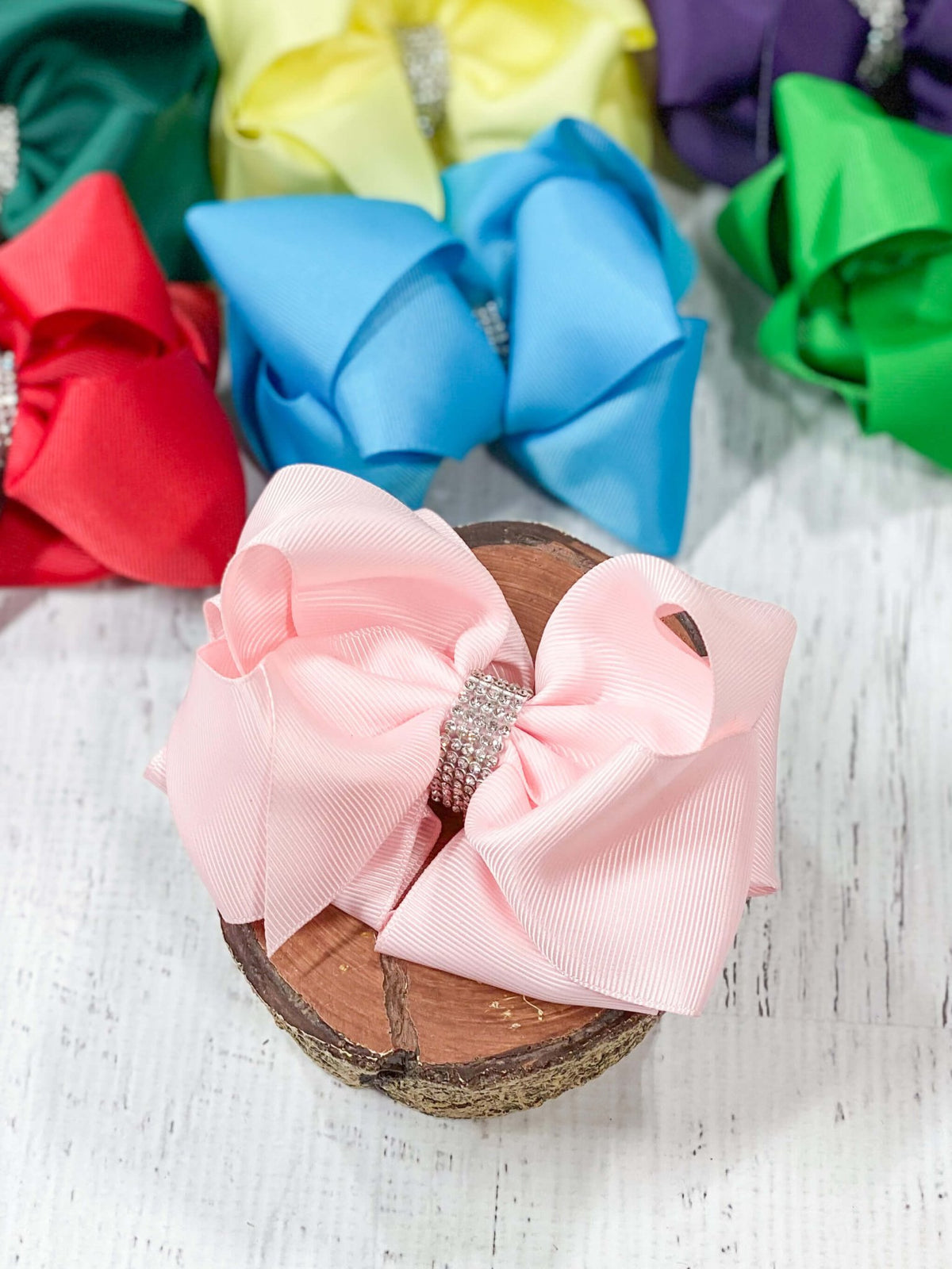 4.5 inch light pink classic rhinestone center hair bow