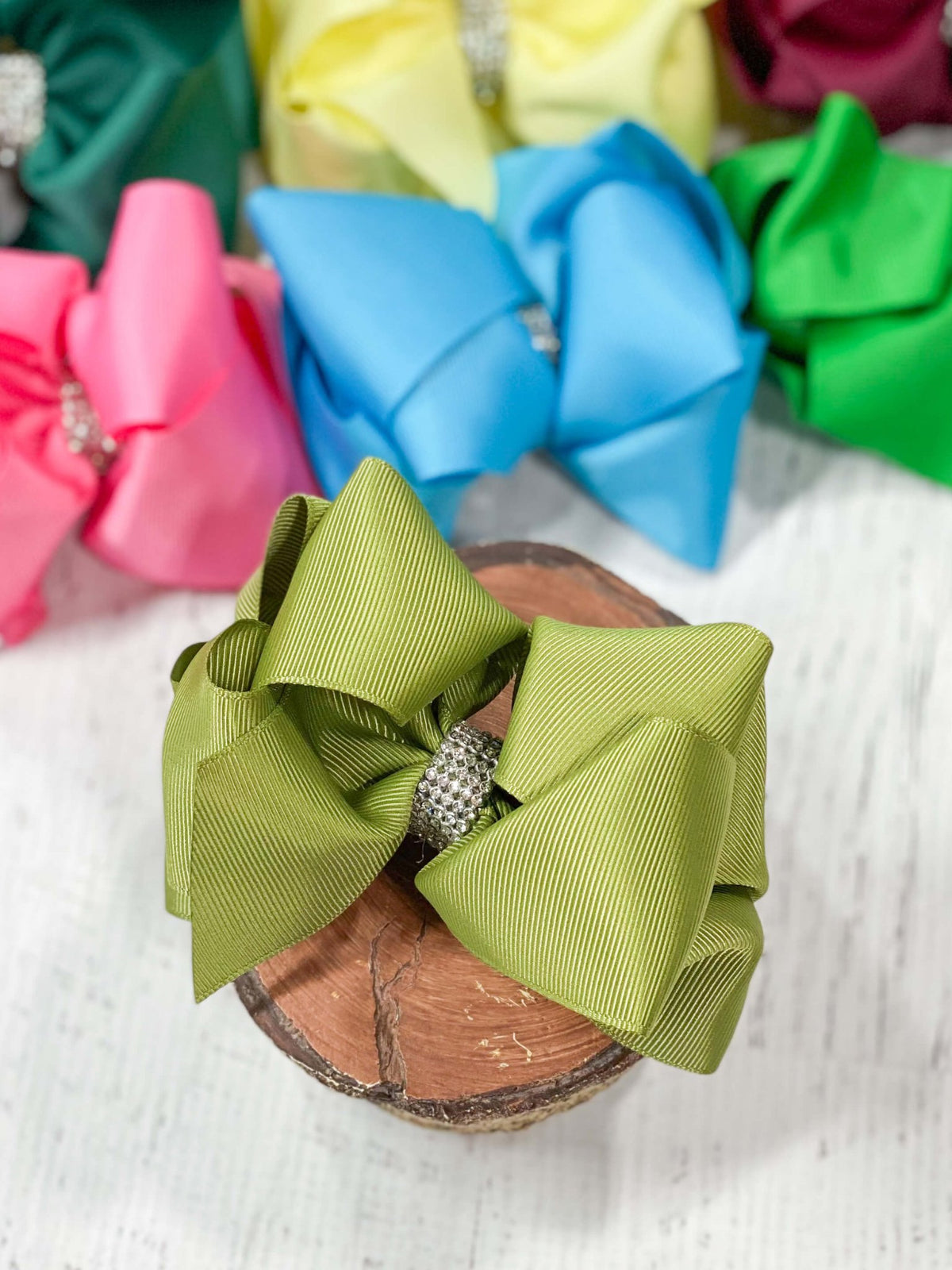 4.5 inch olive classic rhinestone center hair bow