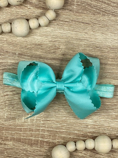 4.5 inch aqua classic scalloped hair bow on satin headband