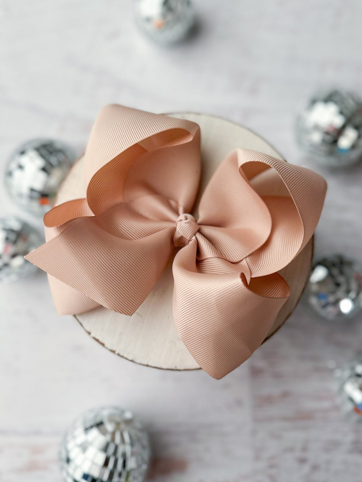 5.5 inch oatmeal oversize grosgrain hair bow