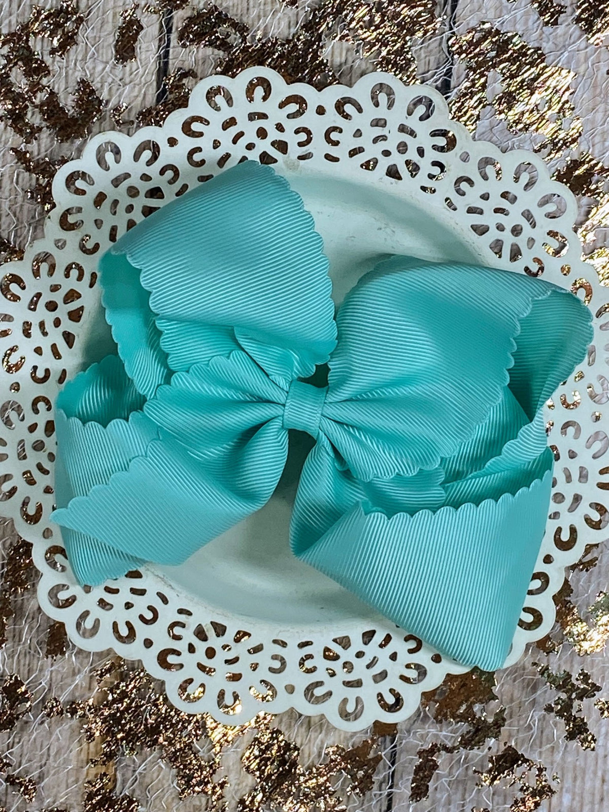 5.5 inch aqua oversize scalloped hair bow