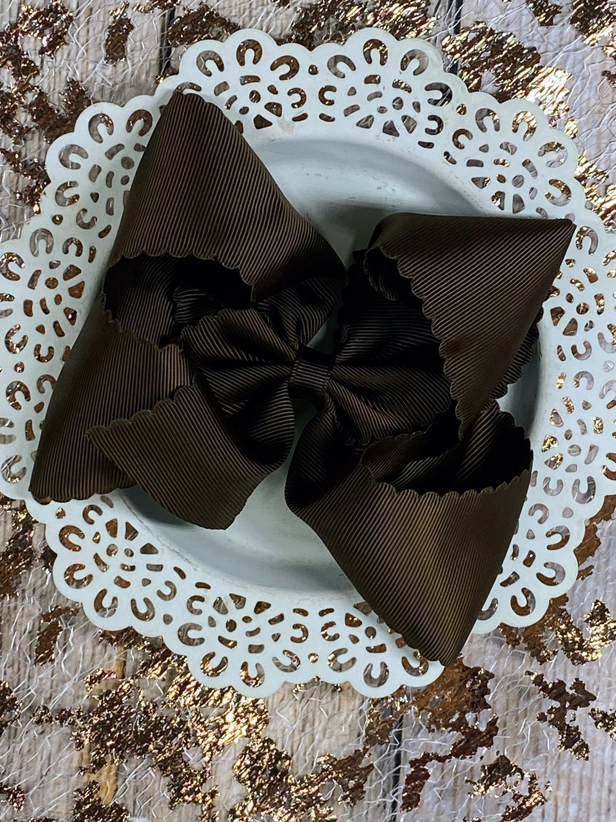 5.5 inch chocolate oversize scalloped hair bow