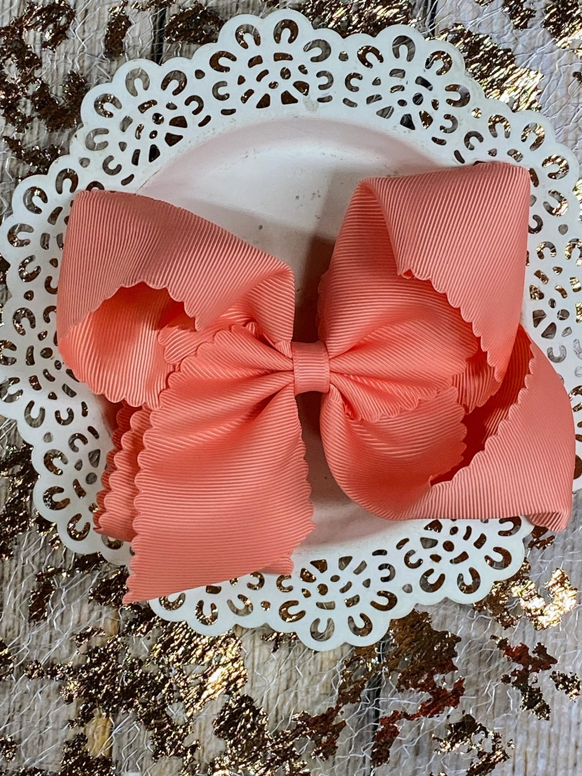 5.5 inch coral oversize scalloped hair bow