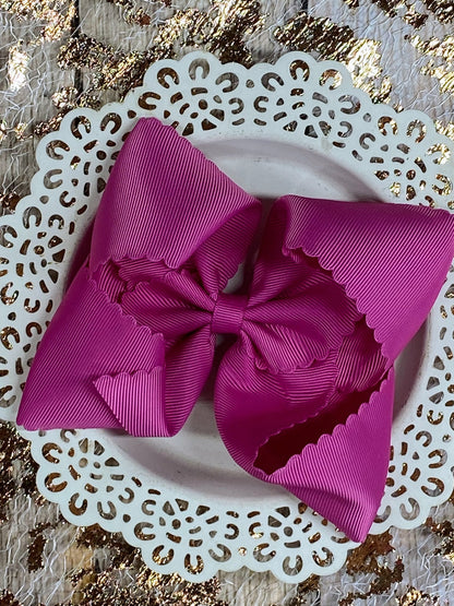 5.5 inch fuchsia oversize scalloped hair bow