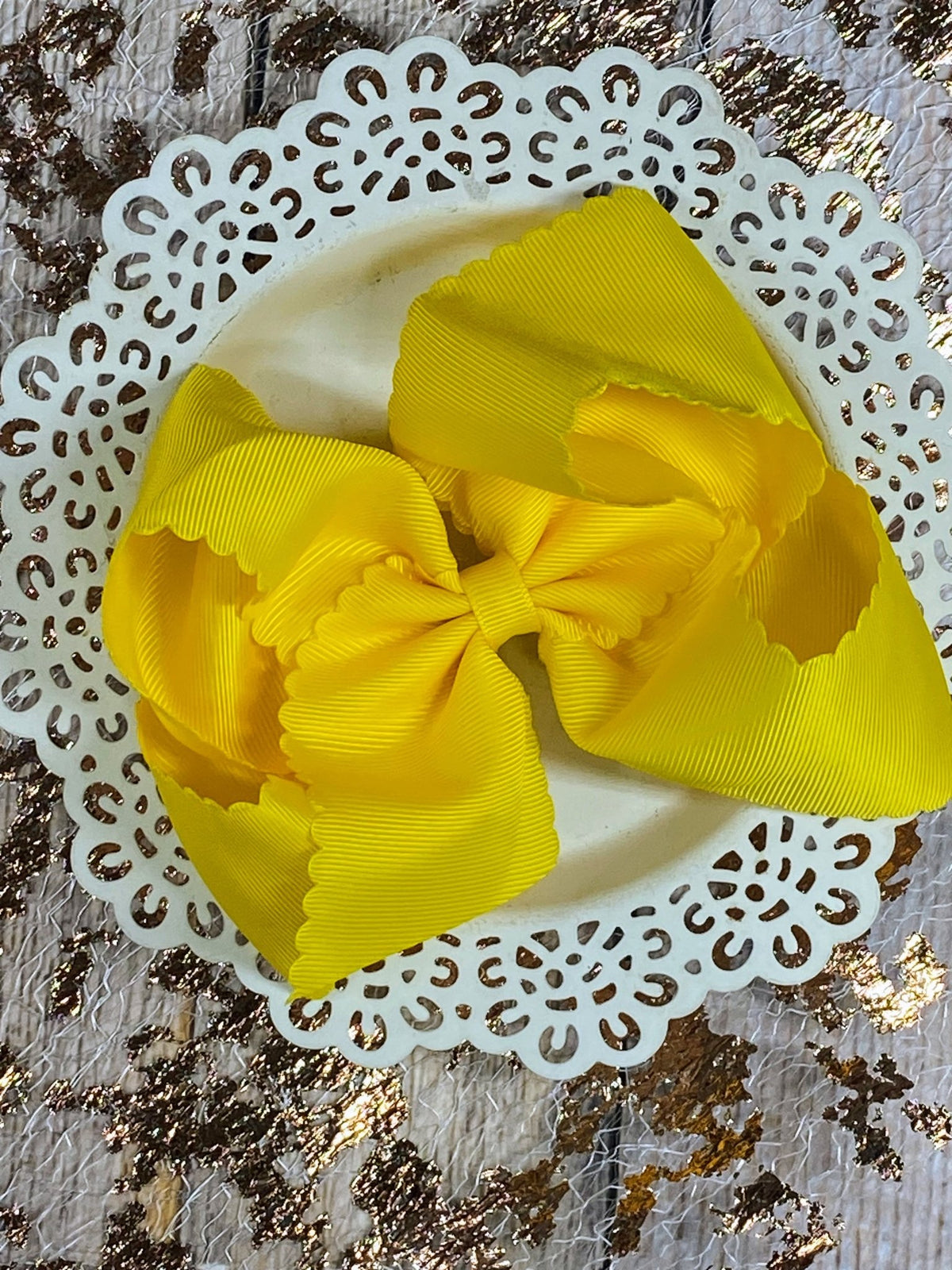 5.5 inch yellow oversize scalloped hair bow