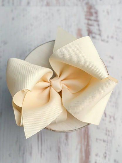 6.5 inch ivory Texas size grosgrain hair bow