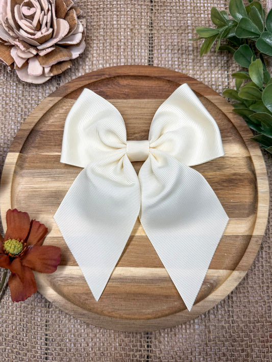 Boutique Short Tail Hair Bow | Girls Grosgrain Hair Bow