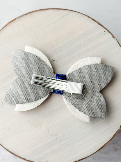 Back of bow with double prong alligator clip