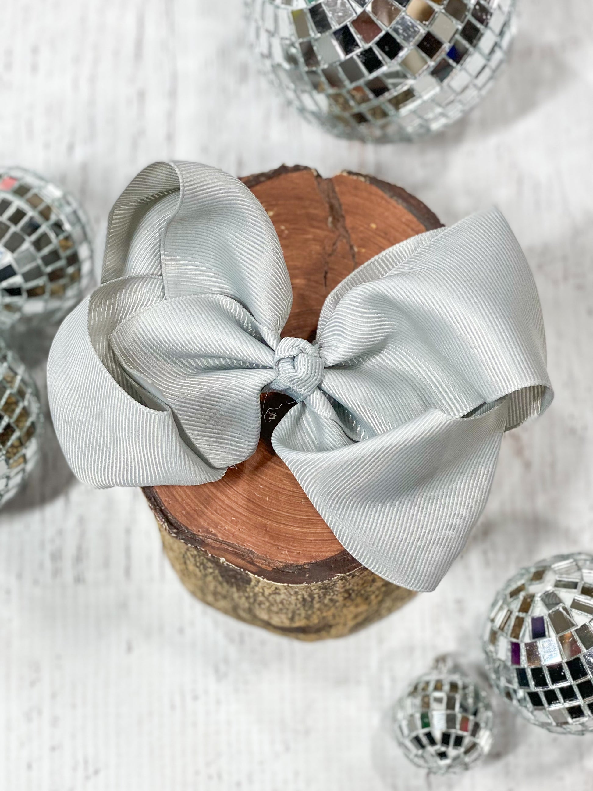 silver classic grosgrain hair bow