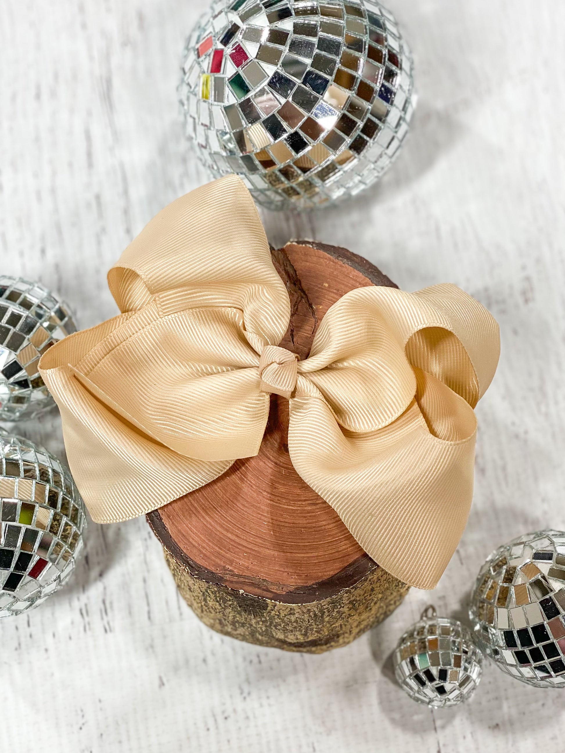 oatmeal classic grosgrain hair bow