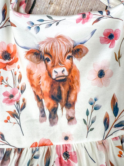 close up of the highland cow print