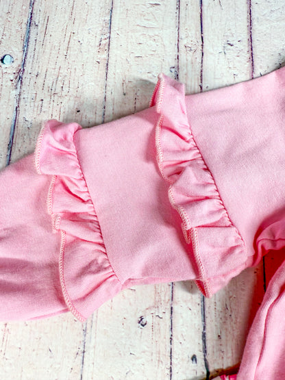 close up of the ruffles on the sleeve
