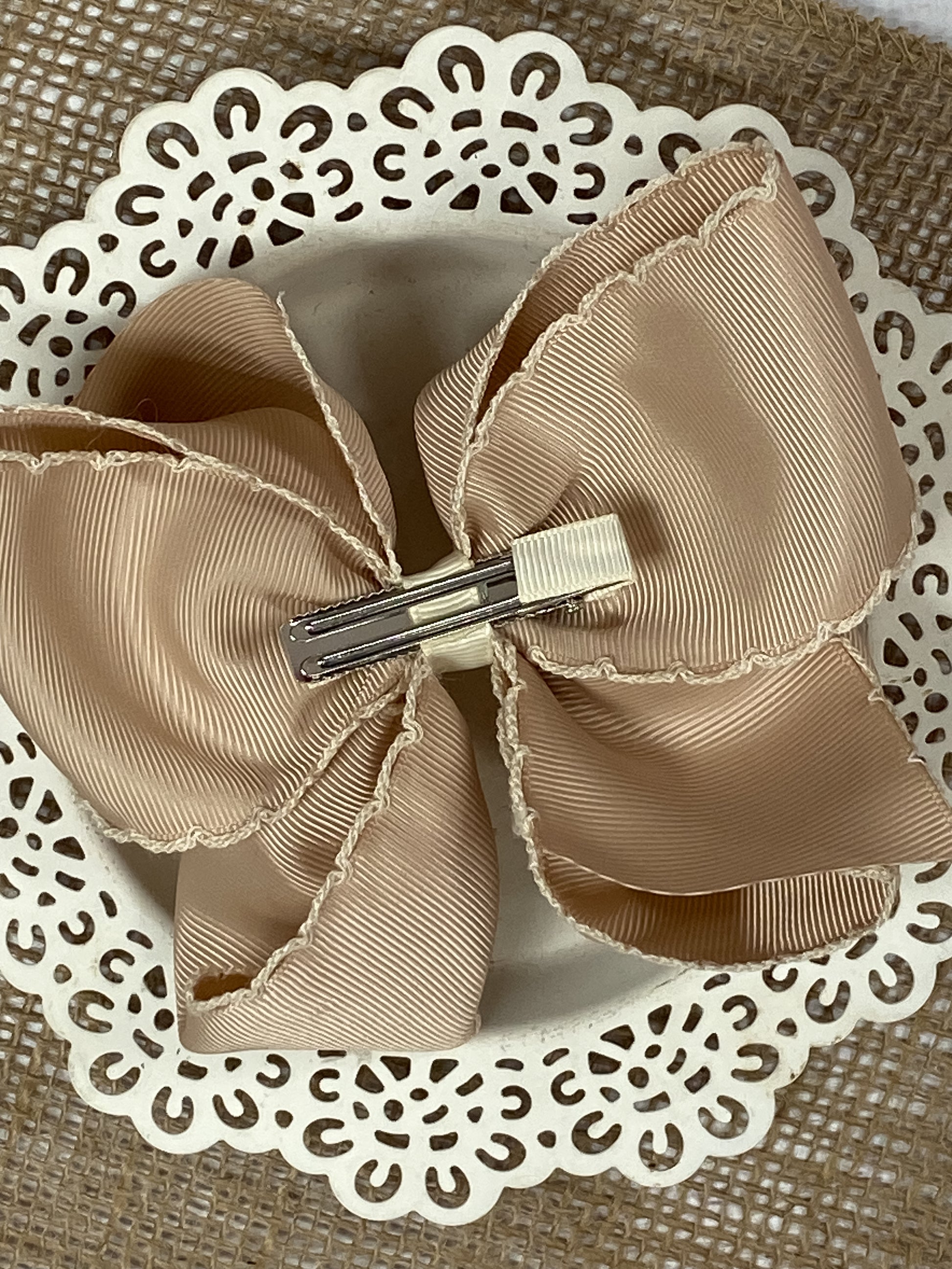Back of the Oatmeal with Ivory Moonstitch Hair Bow