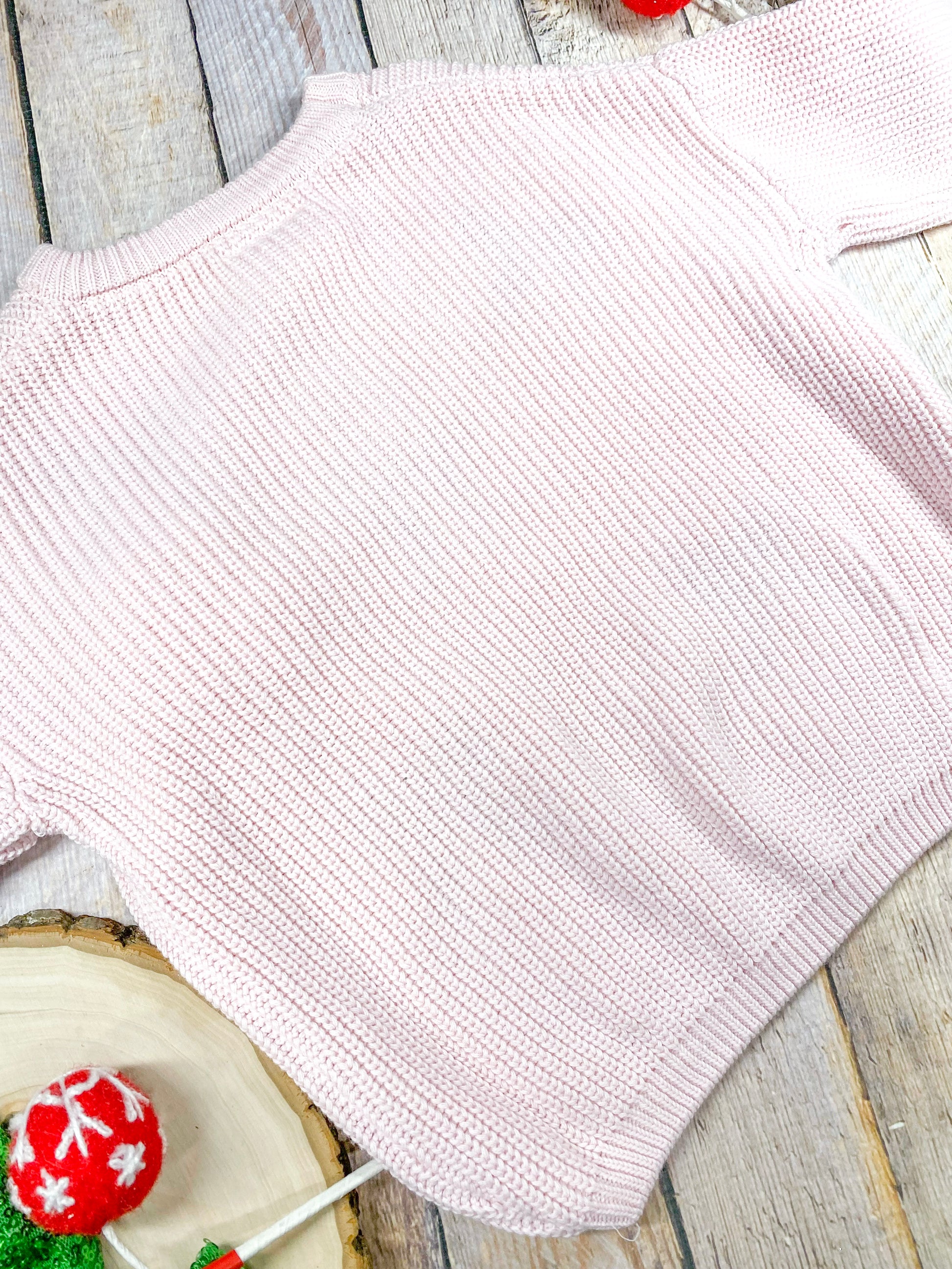back of the sweater-no bows