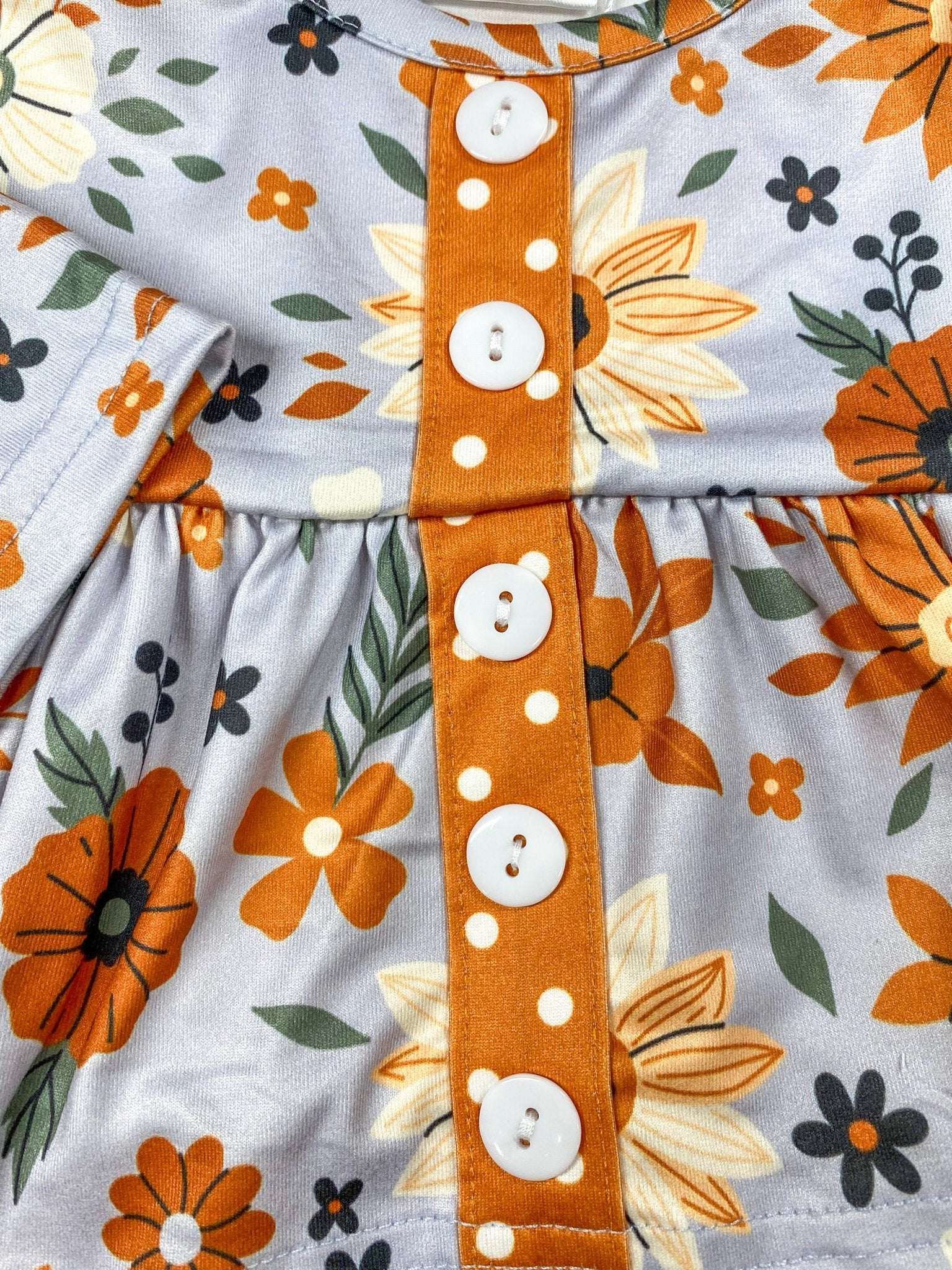 close up photo of the buttons