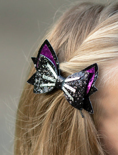 Black cat glitter bow clippie for Halloween