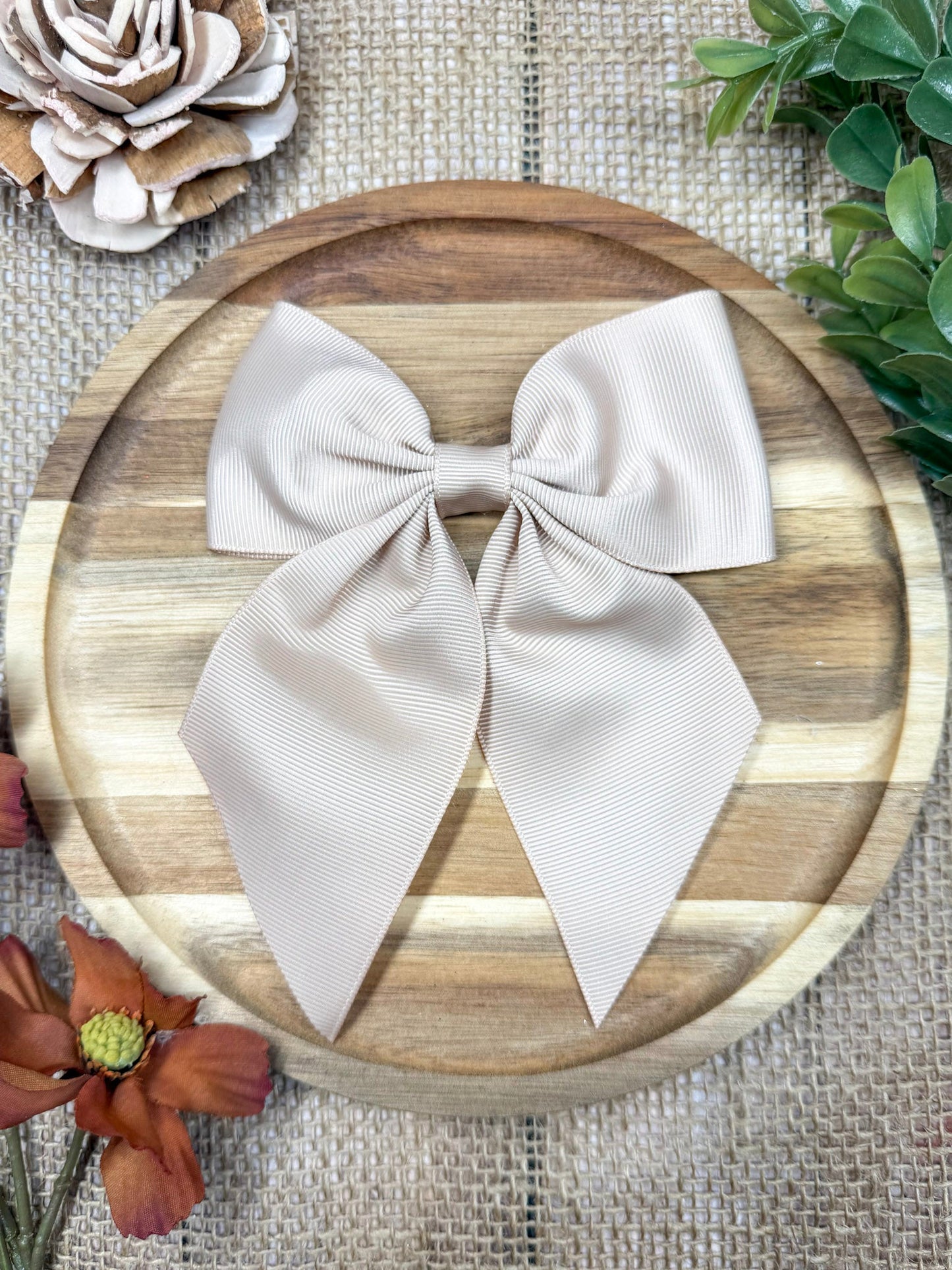 Boutique Short Tail Hair Bow | Girls Grosgrain Hair Bow