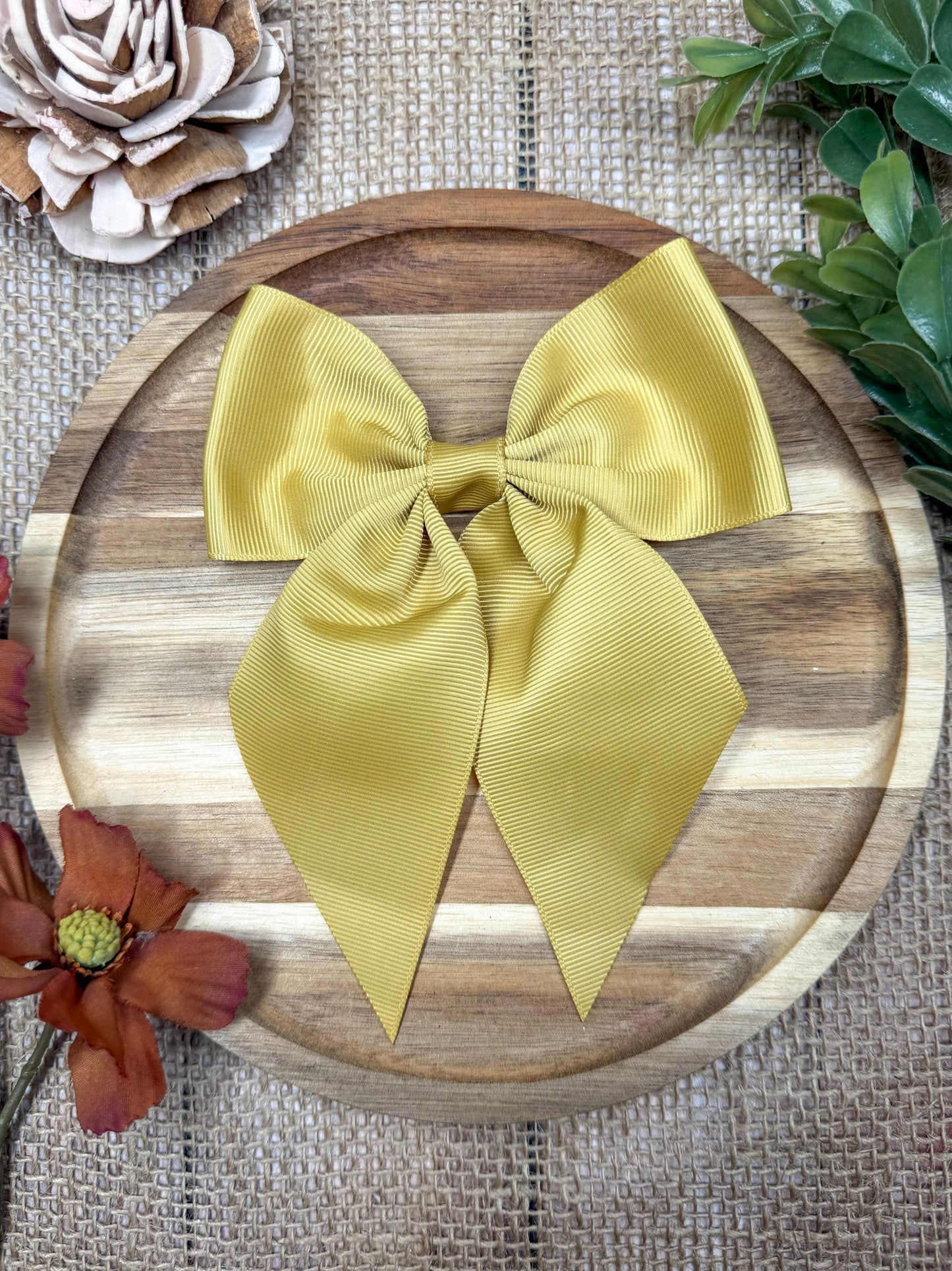 Boutique Short Tail Hair Bow | Girls Grosgrain Hair Bow