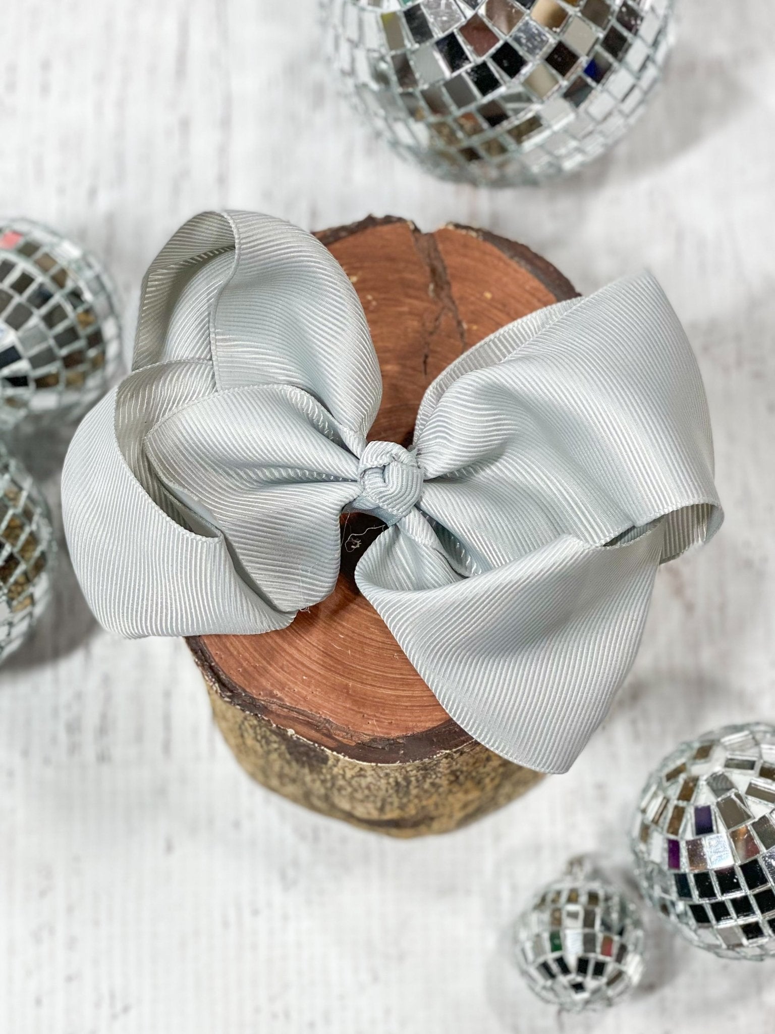 silver classic grosgrain hair bow