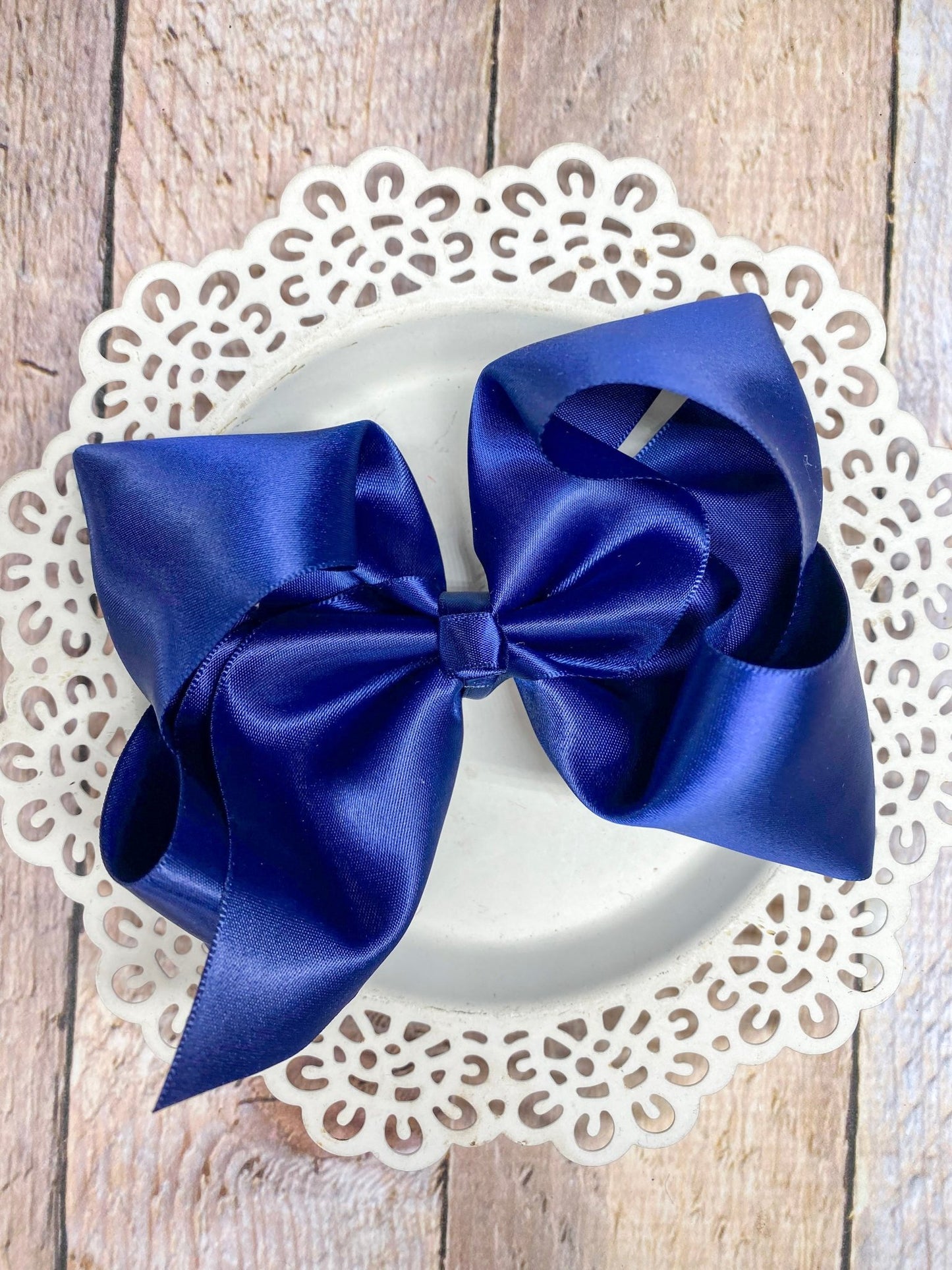 4.5 inch classic satin hair bow in navy for girls