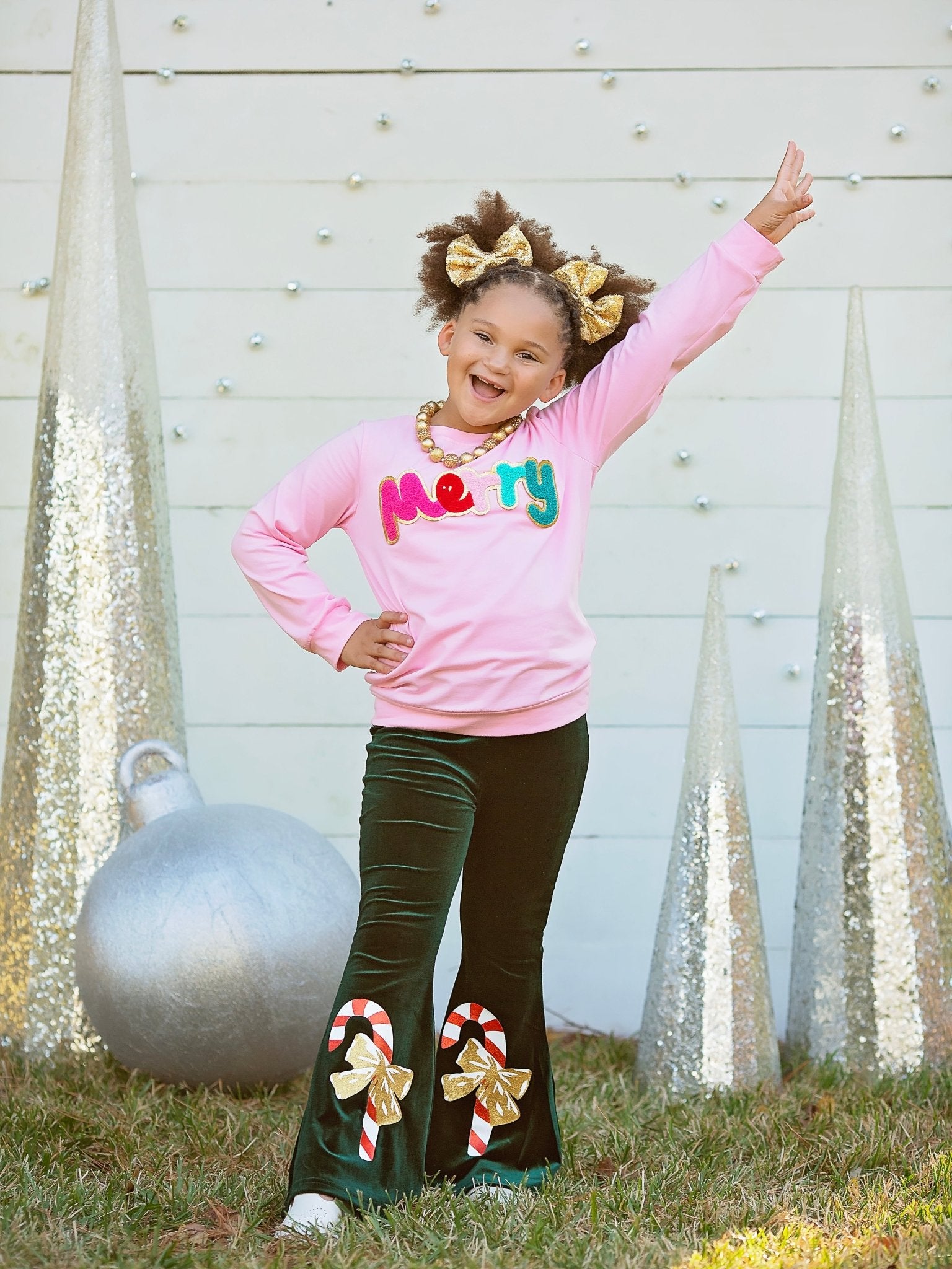 Feelin' Merry & Candy Canes Bell Bottoms Set on a model