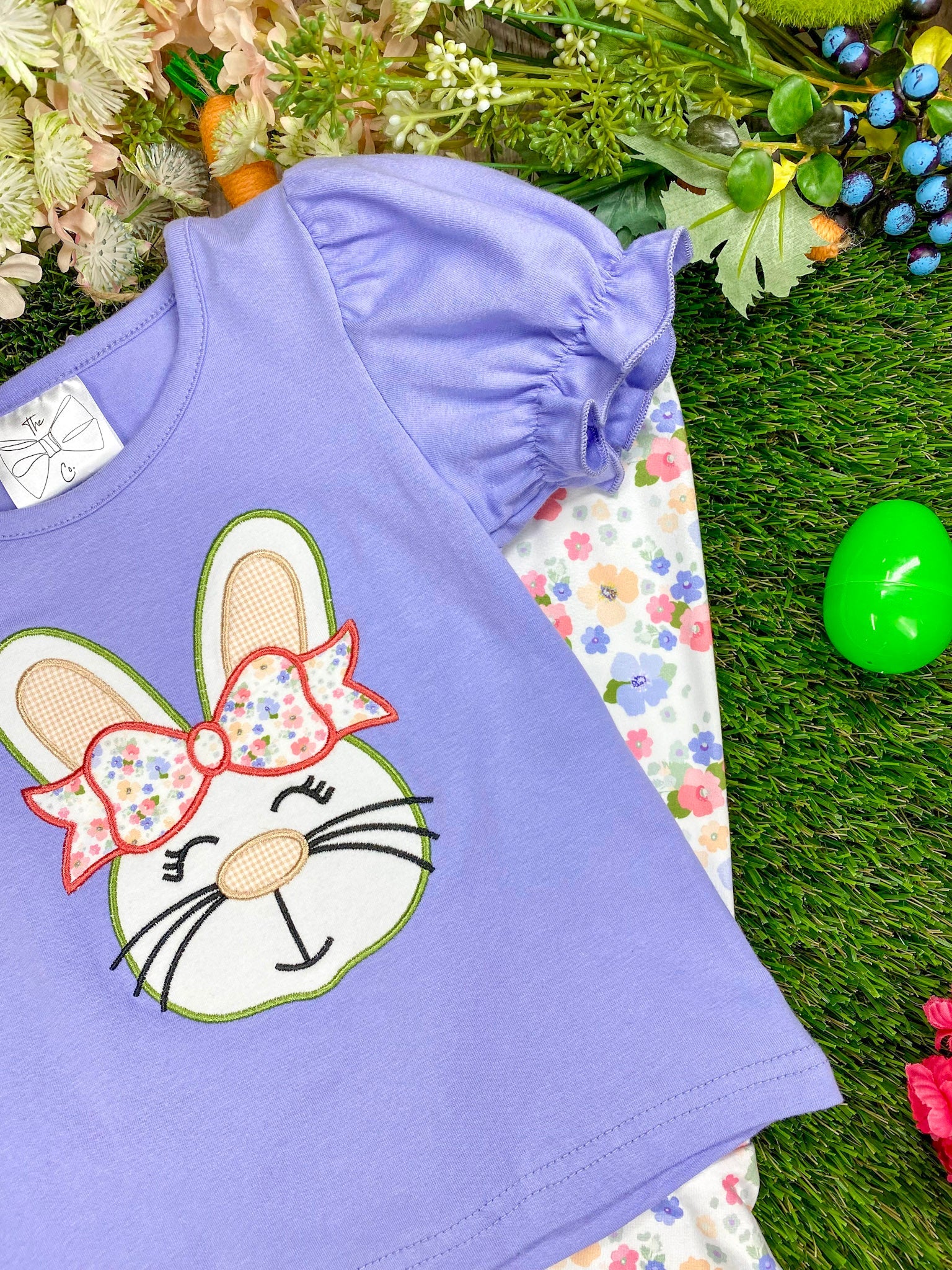 Applique and sleeve detail of Girls Bunny Appliqué Floral Bell Bottoms Set