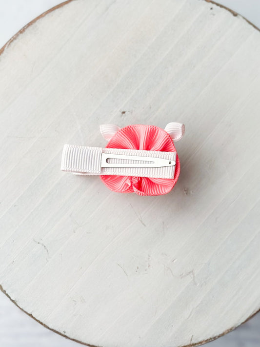 Back of pig clippie showing single prong alligator clip - Alternative view