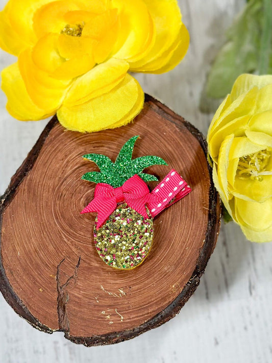 Pineapple glitter clippie on alligator clip