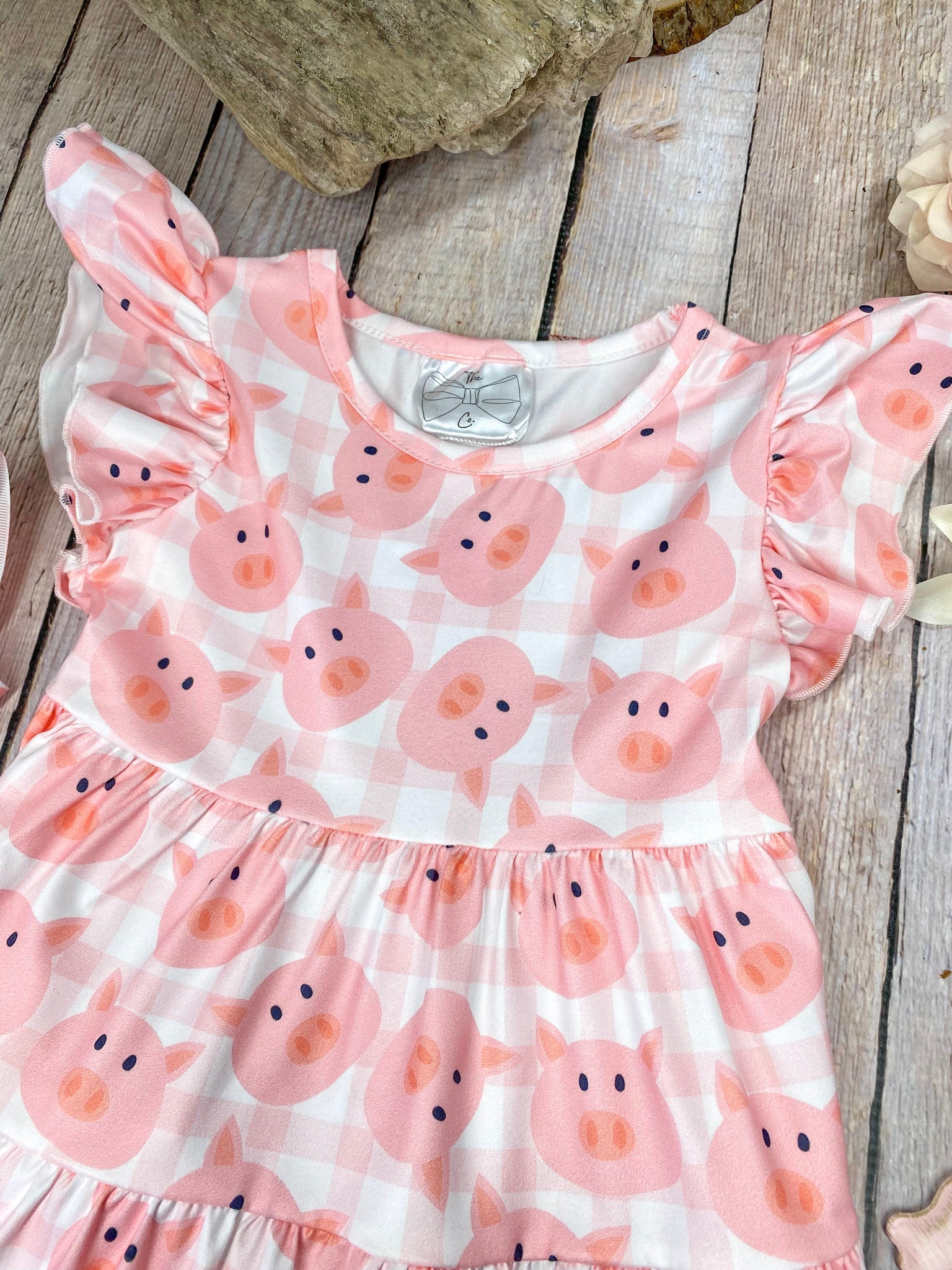 pink-pig-gingham-tiered-dress-girls-farm-animal-ruffle-dress-