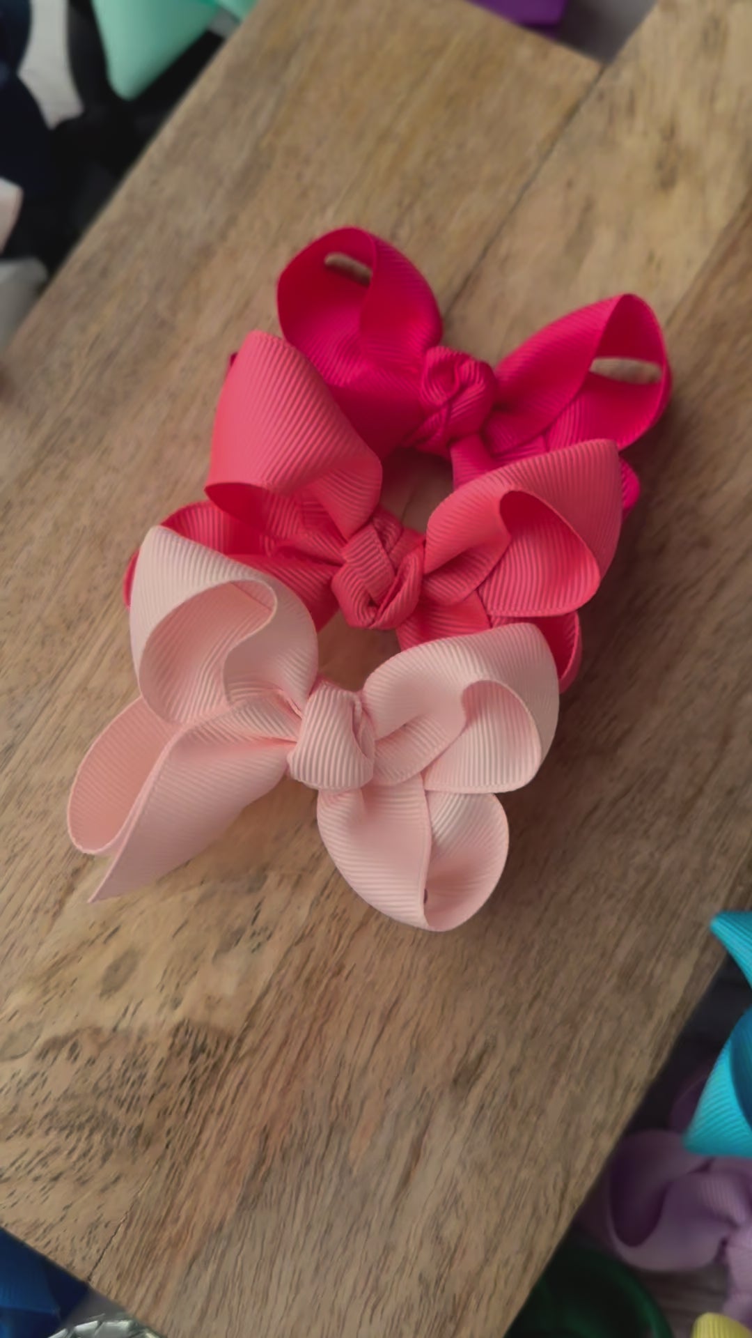 Original Grosgrain Hair Bow video 