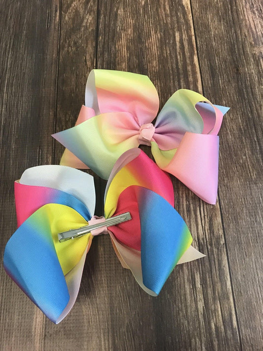 7" Texas Size Hair Bows have a 3" Alligator Clip with "Teeth" for a secure hold - Alternative view