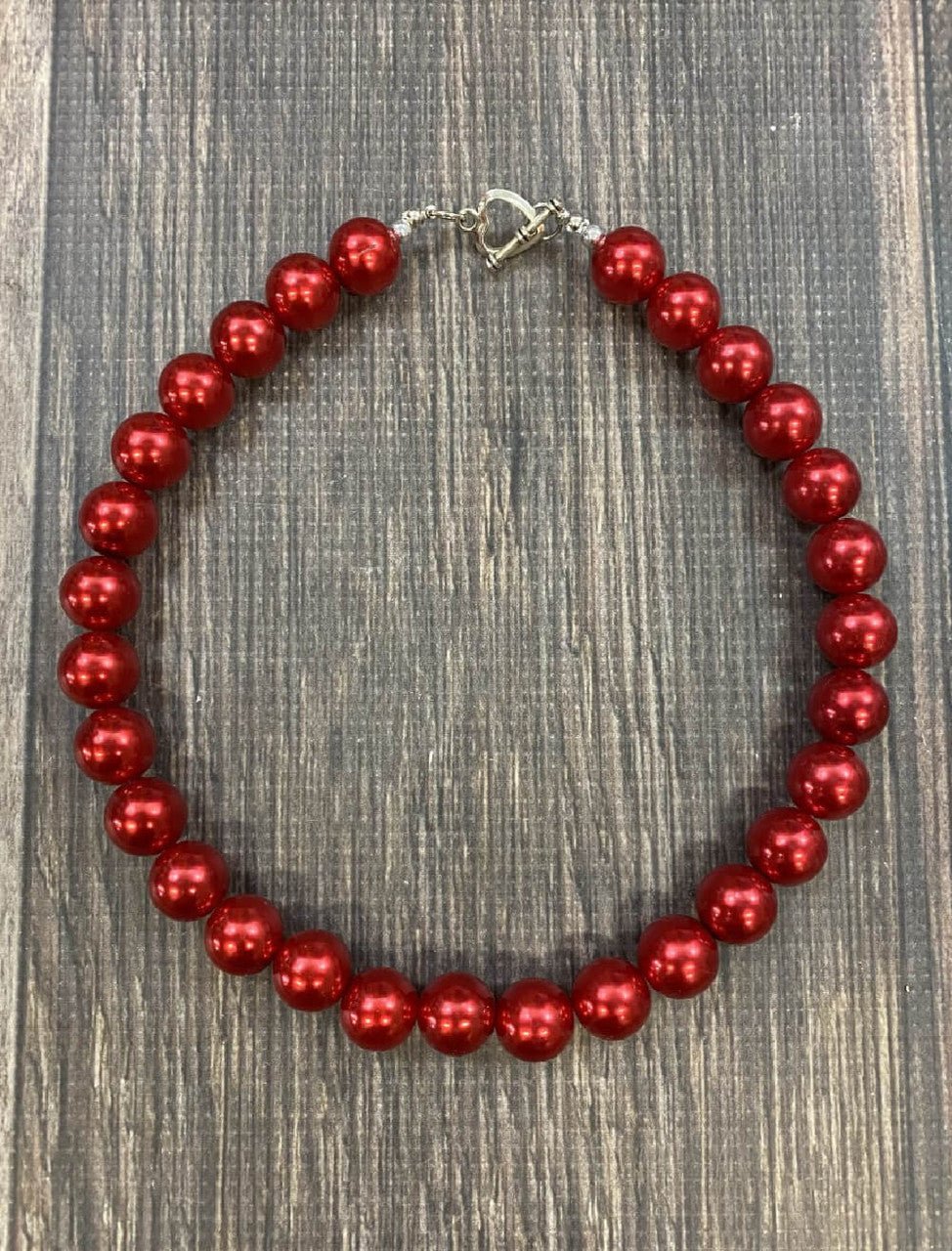 These chunky bead necklaces will be perfect accessories for your little one's photo session.  Each necklace is approximately 17".