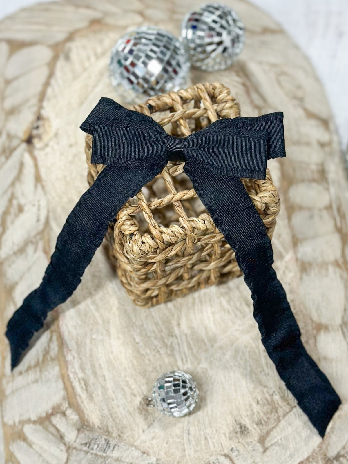 Black ruffle edge ribbon hair bow on alligator clip