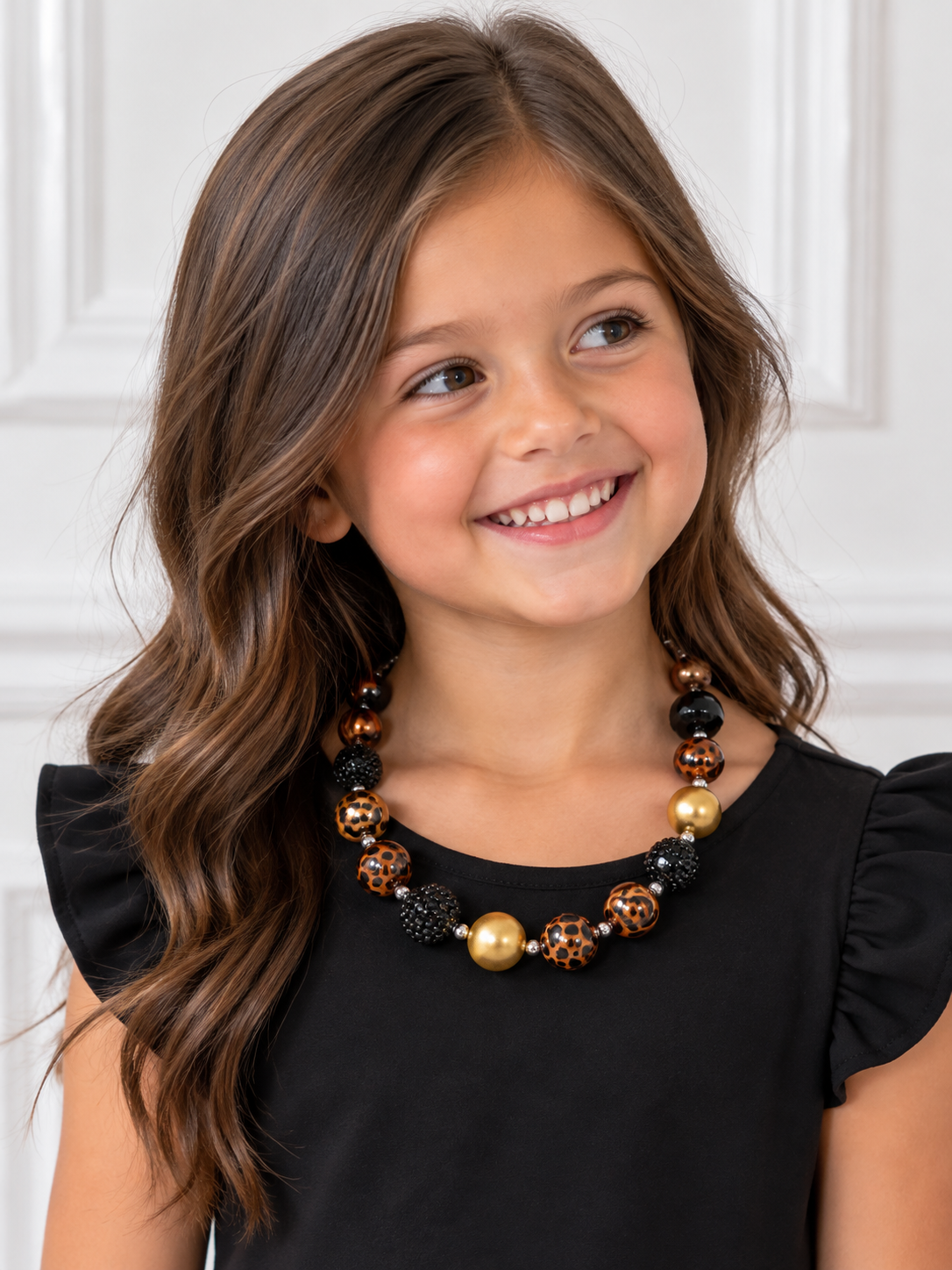 Model wearing wild and classy chunky bead necklace
